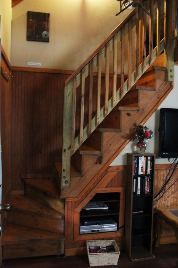 Berry Creek Cabins Bed and Breakfast Isabel Esterno foto