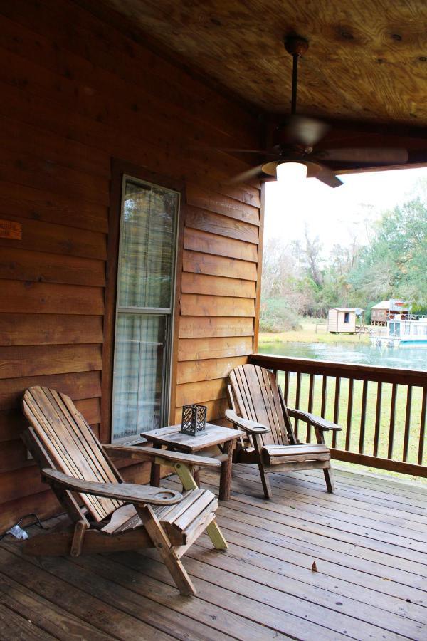 Berry Creek Cabins Bed and Breakfast Isabel Esterno foto