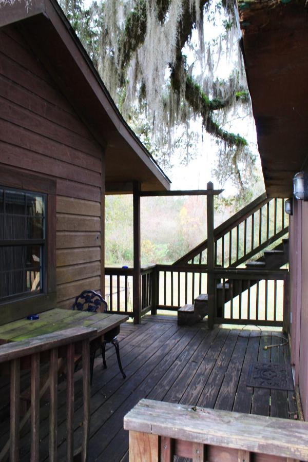 Berry Creek Cabins Bed and Breakfast Isabel Esterno foto