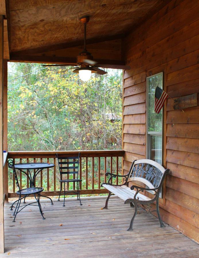 Berry Creek Cabins Bed and Breakfast Isabel Esterno foto